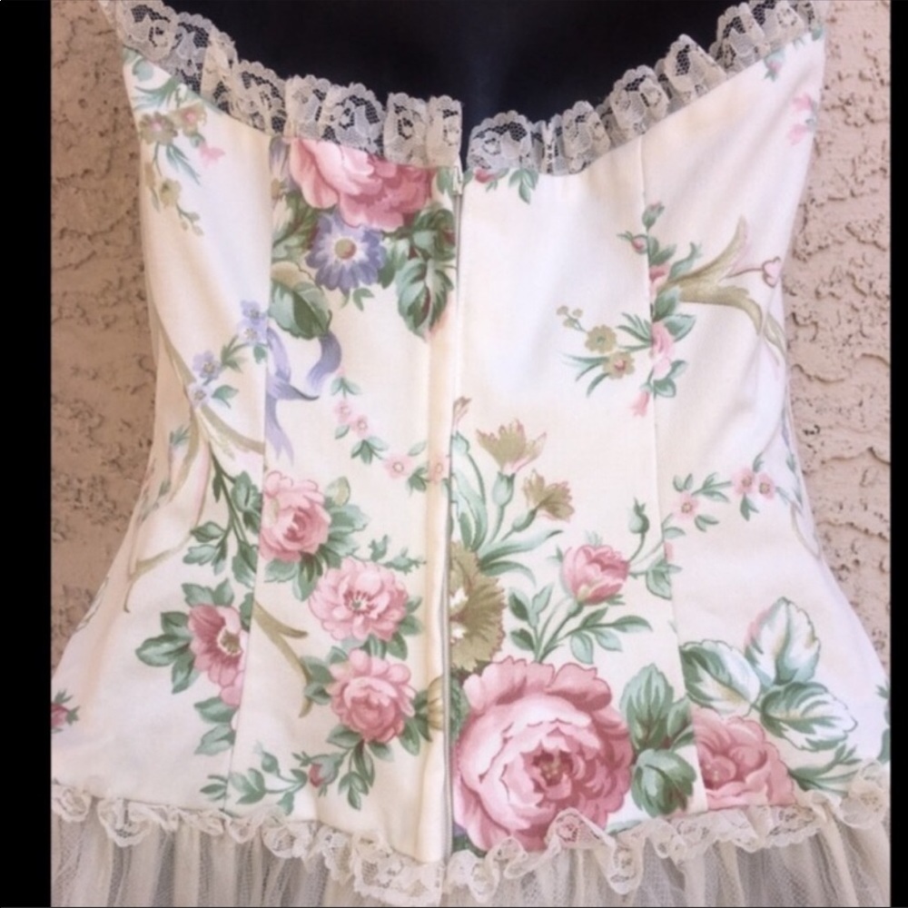 Vintage Bohemian 🌸 Strapless Tulle - Picture 6 of 7